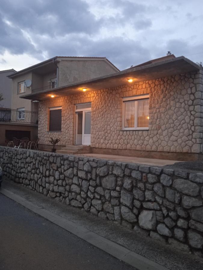 Apartment Luka Senj  Bagian luar foto